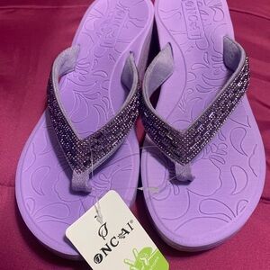 New wt Oncai purple sandals size 10